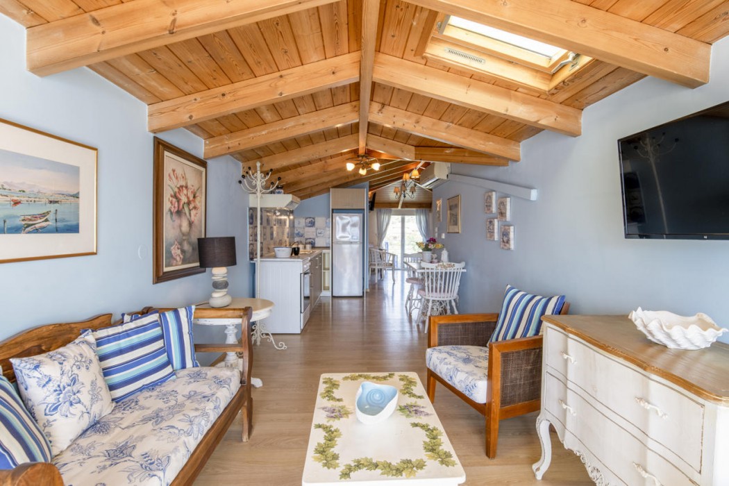 Agnadi Suites 21/36
