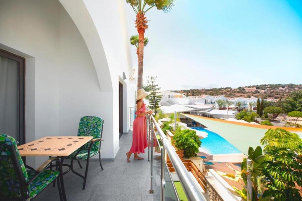 Latchi Escape Hotel and Suites 30/64