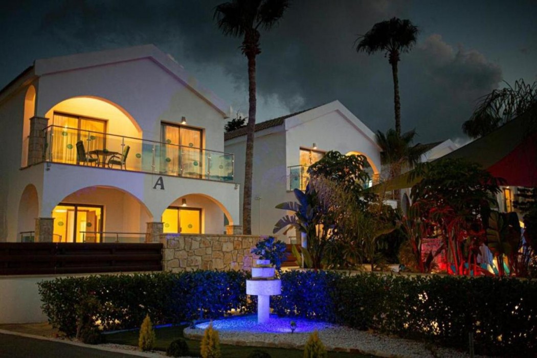 Latchi Escape Hotel and Suites 34/64