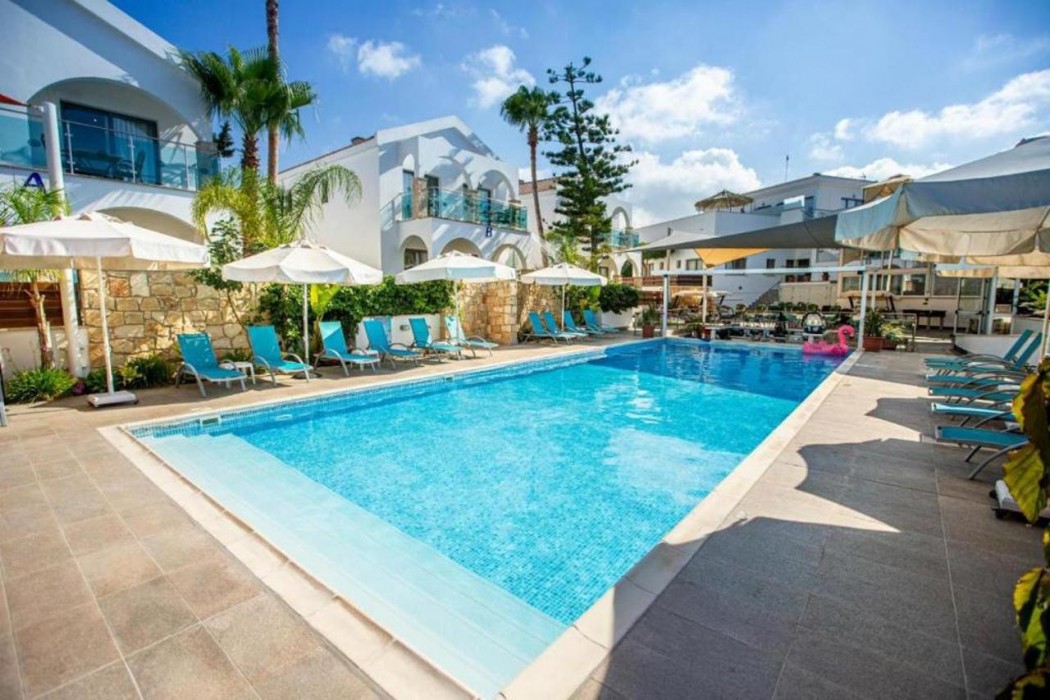 Latchi Escape Hotel and Suites 39/64