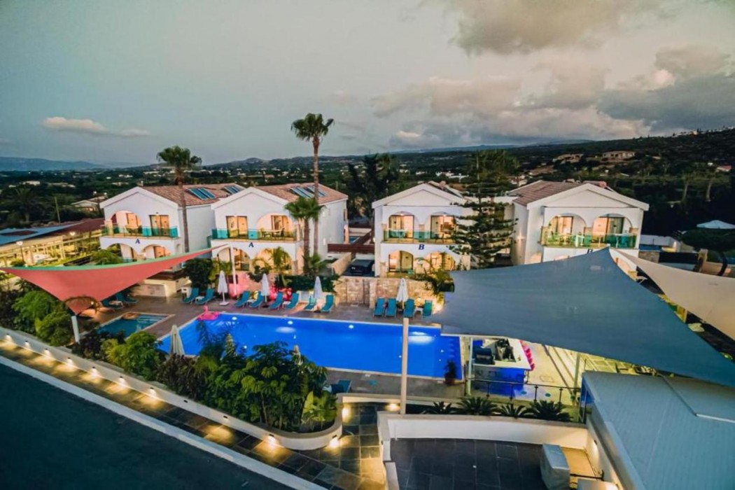 Latchi Escape Hotel and Suites 31/64