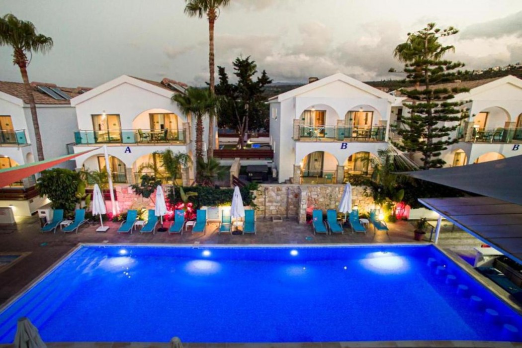 Latchi Escape Hotel and Suites 37/64
