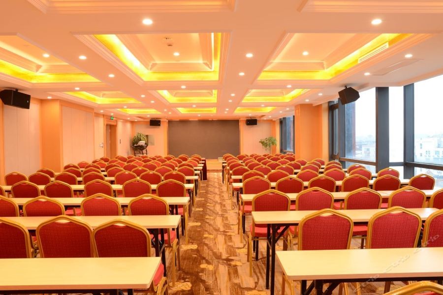 Vienna International Hotel (Shanghai Hongqiao Hub Qingpu Metro Station) 18/19