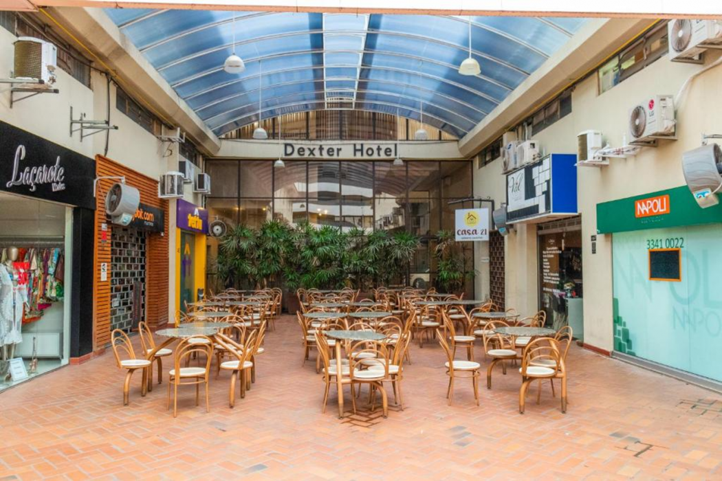 Dexter Hotel 25/54