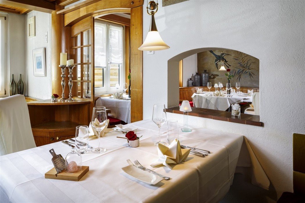HALLWIL SWISS QUALITY SEEHOTEL 9/22