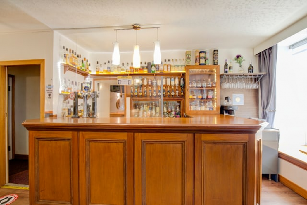 OYO Eastbank Hotel, Speyside Scotland 20/36