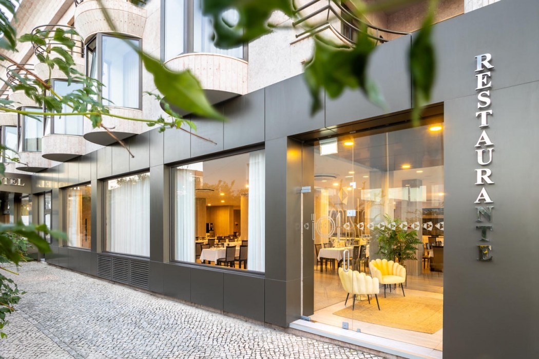 Hotel Cristal Setubal 46/61