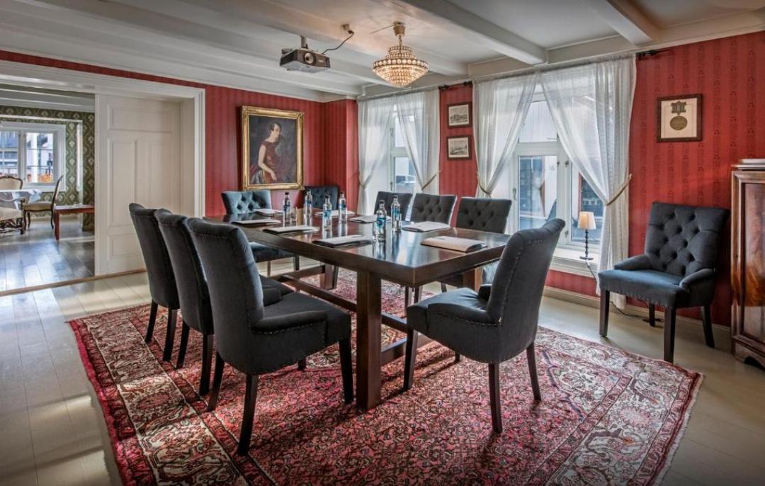 Hotel Kong Carl 29/48