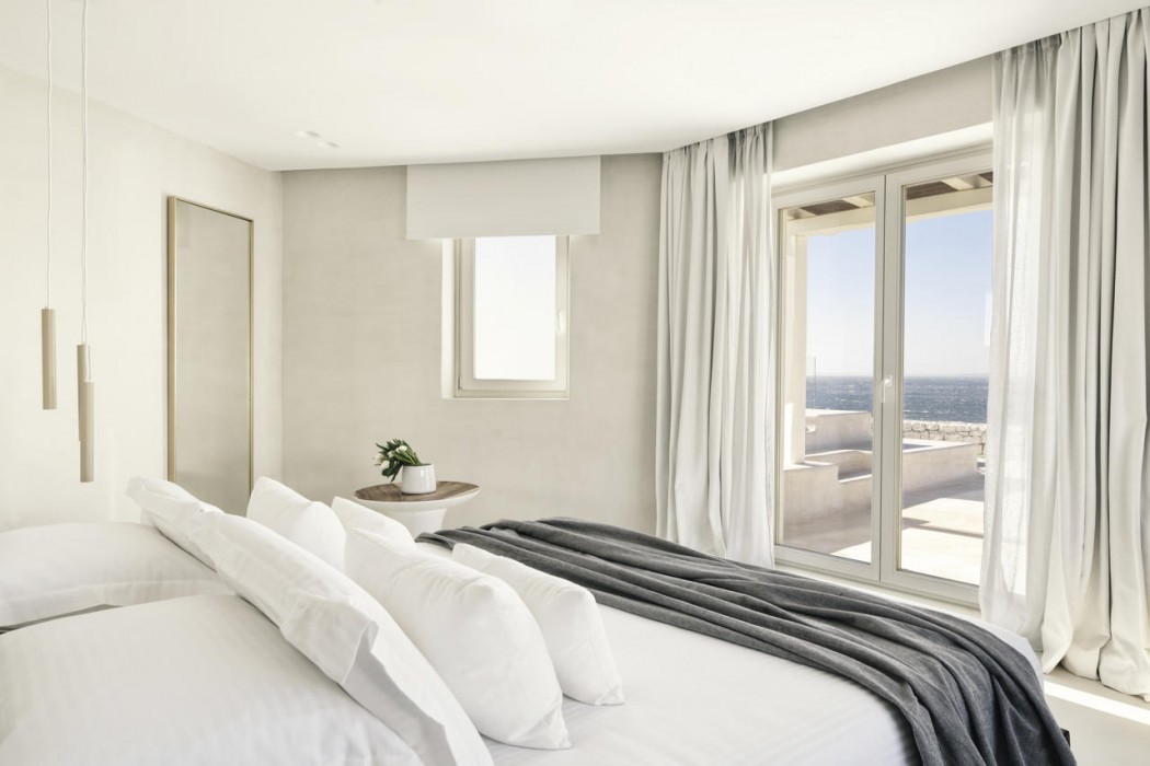 Mykonos Earth Suites 12/70