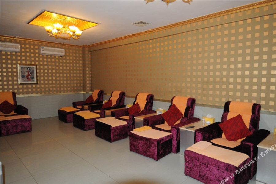 Yangshan Hotel 17/46