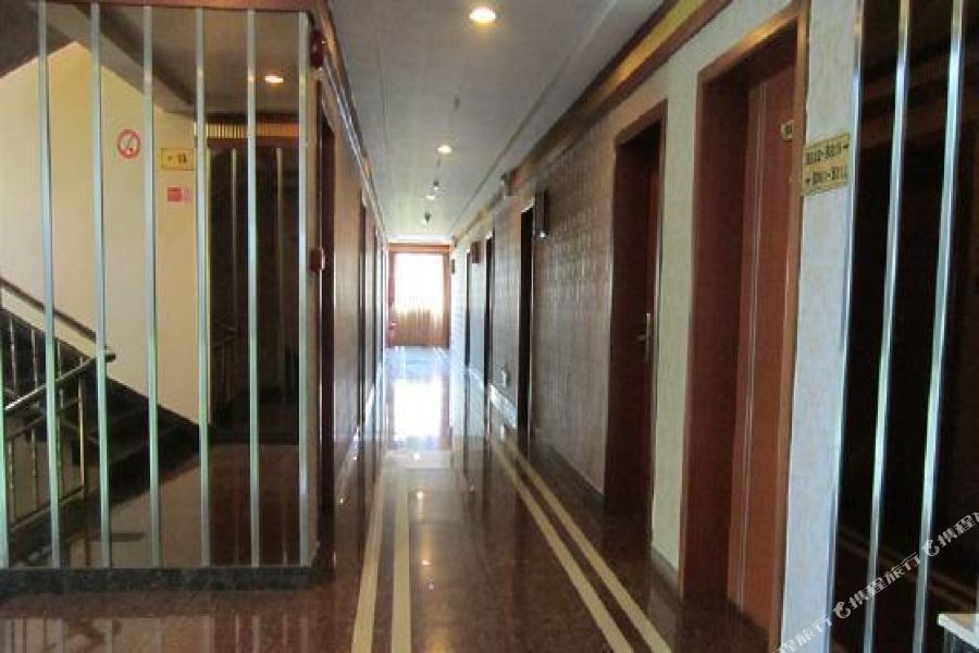 Yangshan Hotel 22/46