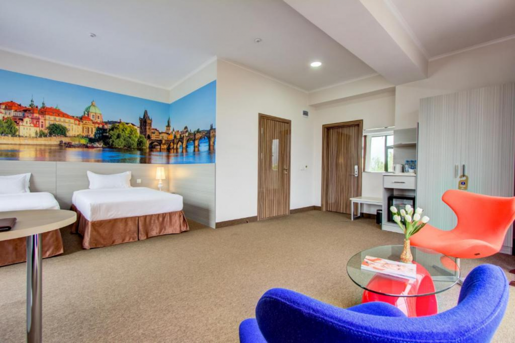 Bridges Hotel 13/50