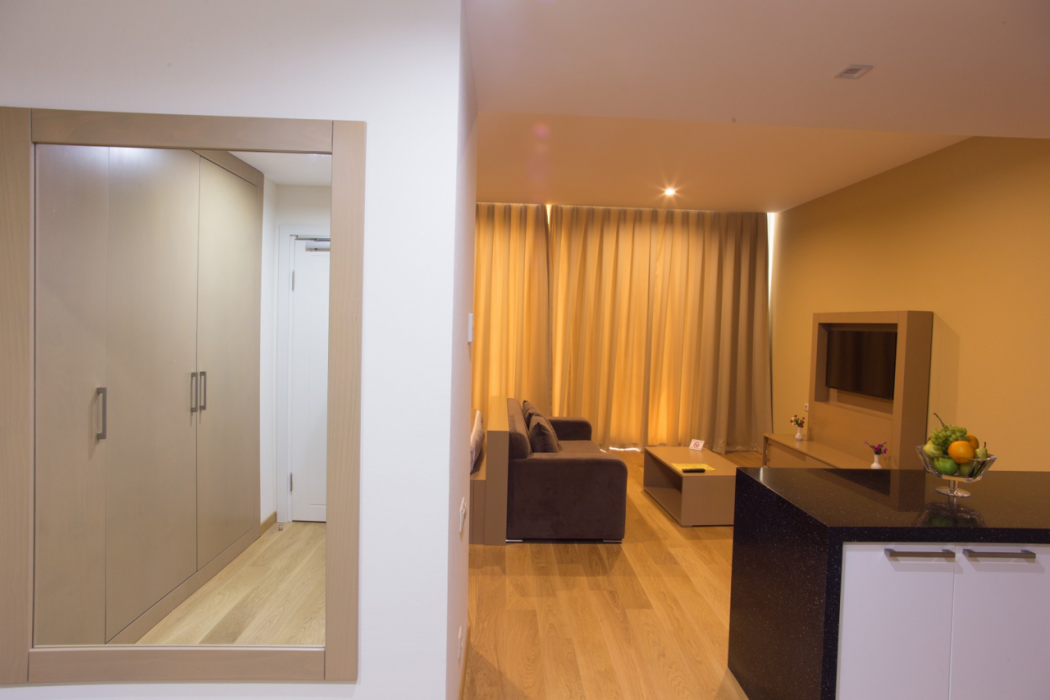 Homebridge Hotel Apartments 9/47