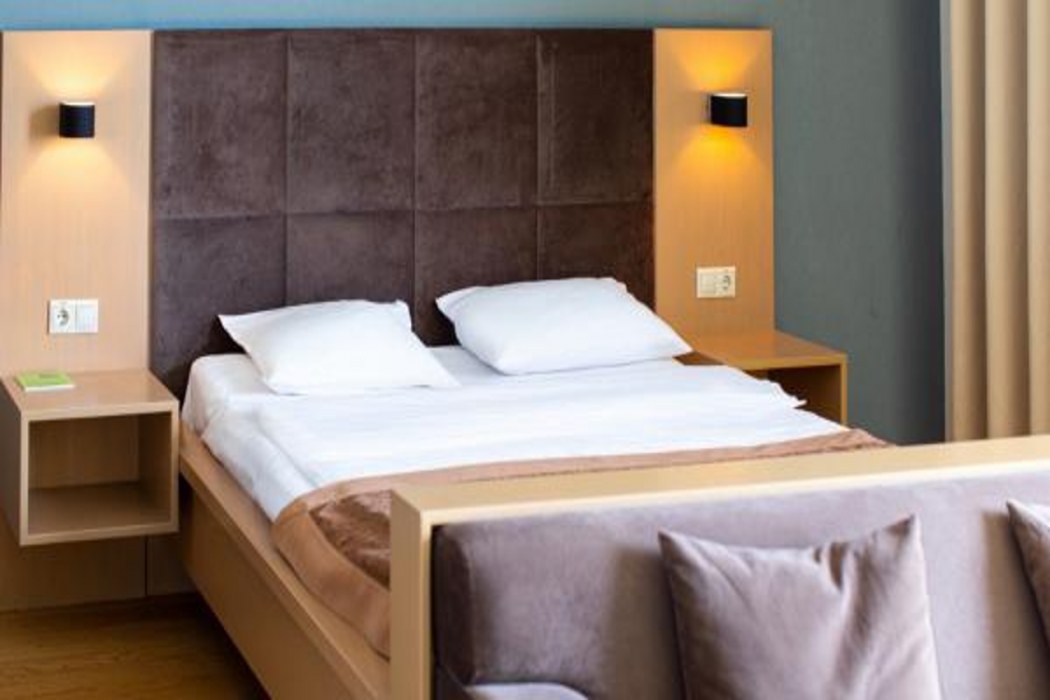 Homebridge Hotel Apartments 10/47