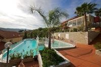 Villa Giada Resort 32/100