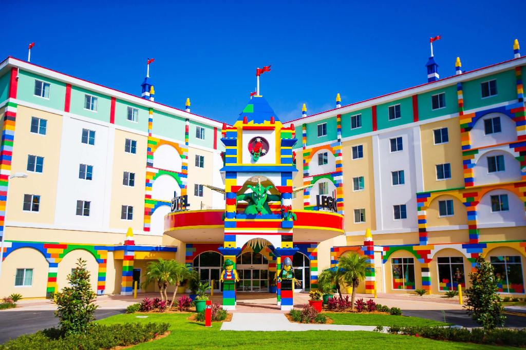 Legoland Pirate Island Hotel 1/31