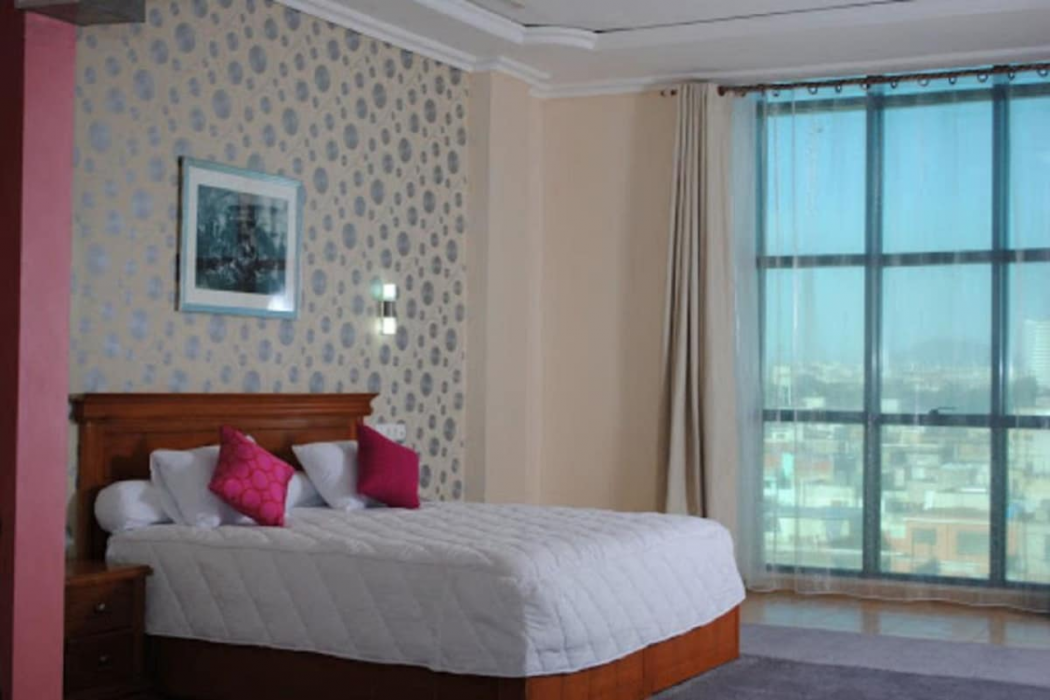 Hotel Maraval Oran 13/50