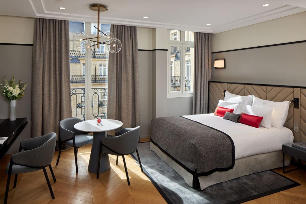 Fraser Suites Le Claridge Champs-Elysees 10/67