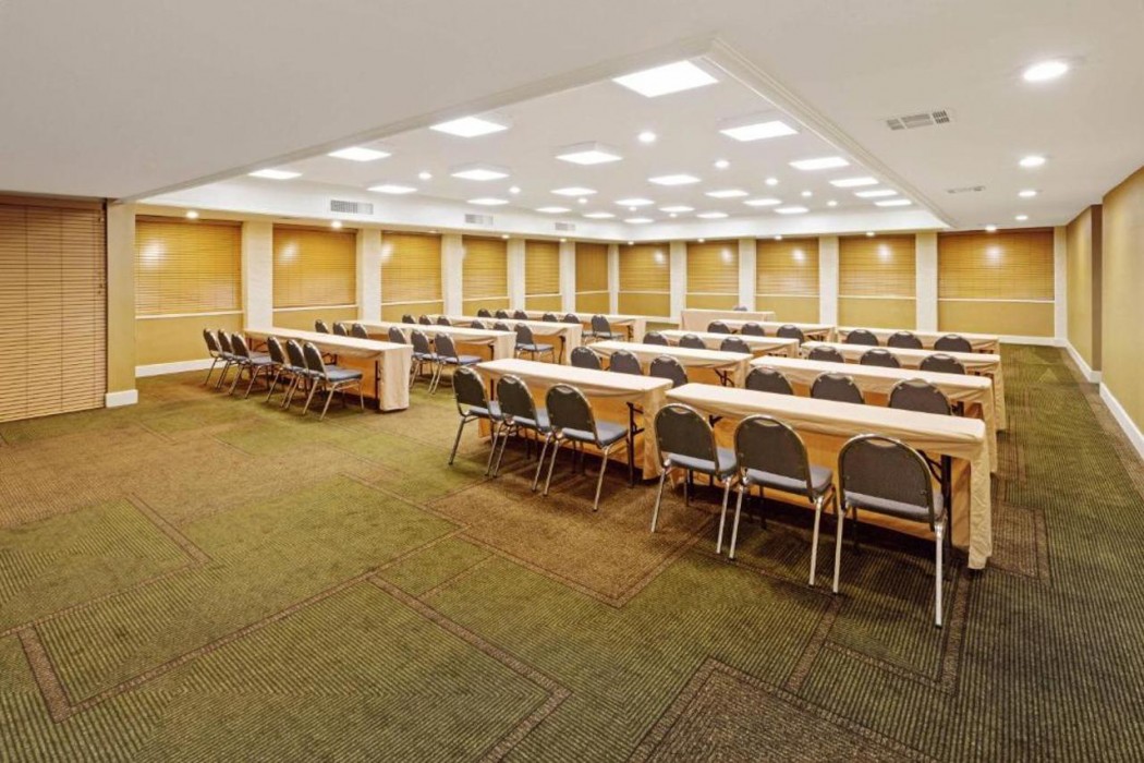 Travelodge by Wyndham Phoenix North 13/25