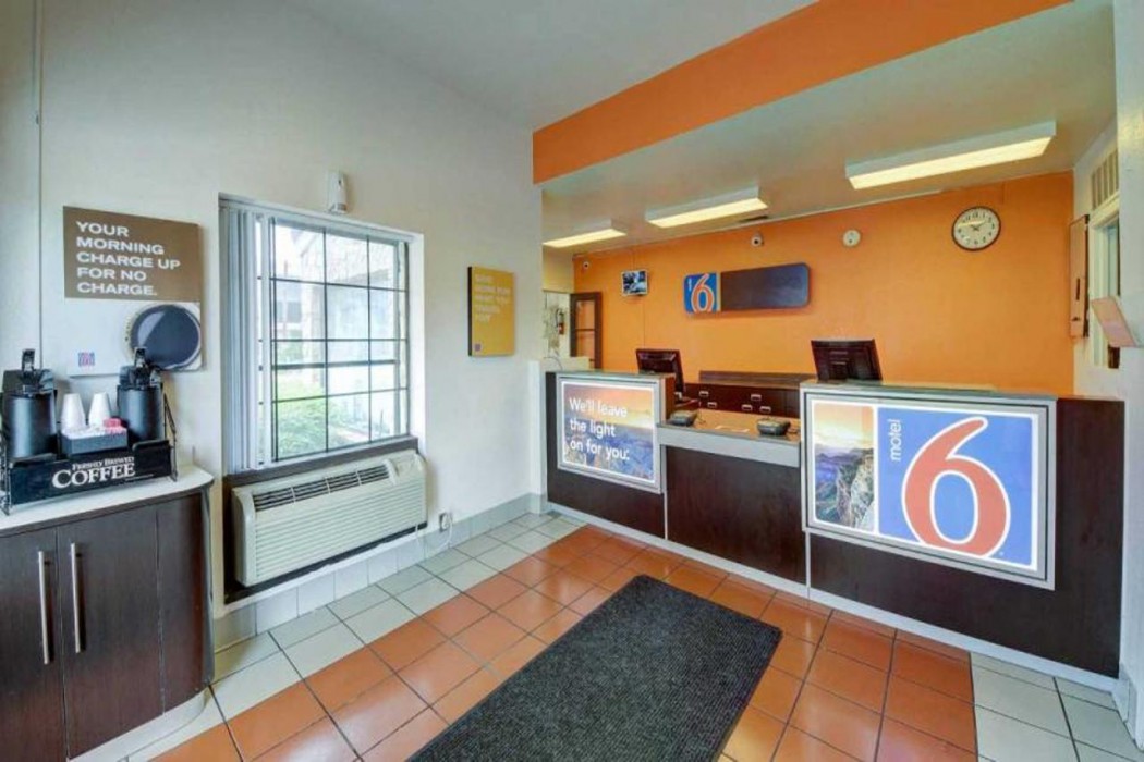 Lobby at Motel6 San Antonio, TX - Downtown - Market Square, SAN ANTONIO - TX