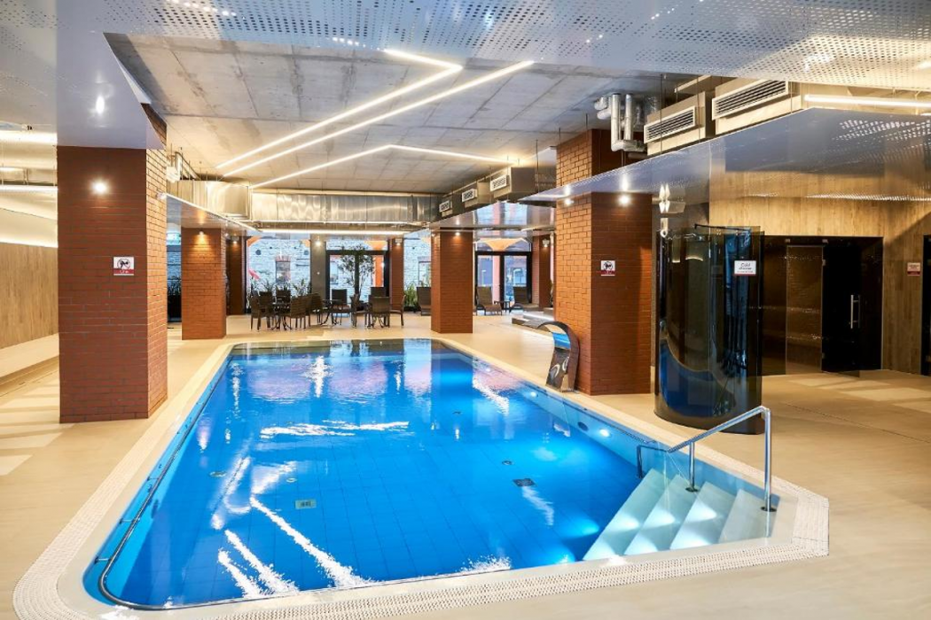 Metropol Hotel 35/59