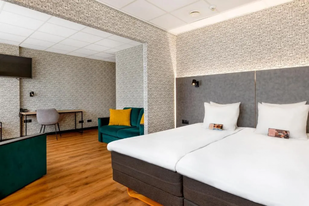 Metropol Hotel 14/59