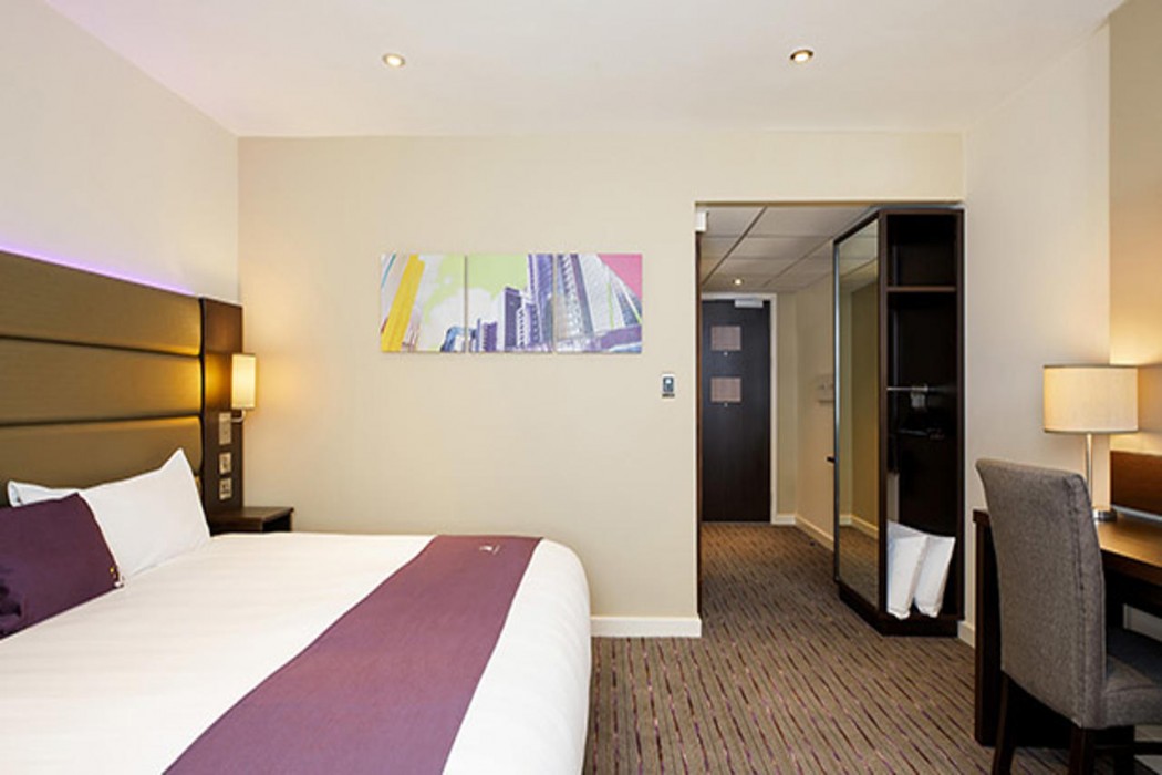Premier Inn Dublin City Centre (Gloucester Street South) 8/19