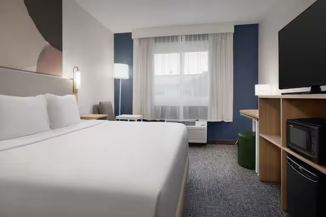Spark by Hilton San Jose Airport 10/25