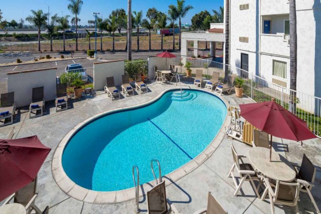 Motel6 Ventura, CA - South 36/61