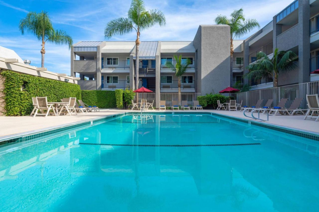Motel6 Anaheim, CA - Maingate 33/58