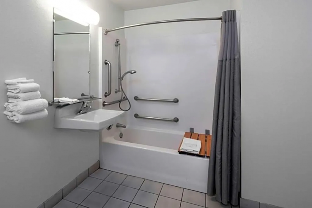 Motel6 Anaheim, CA - Maingate 14/58