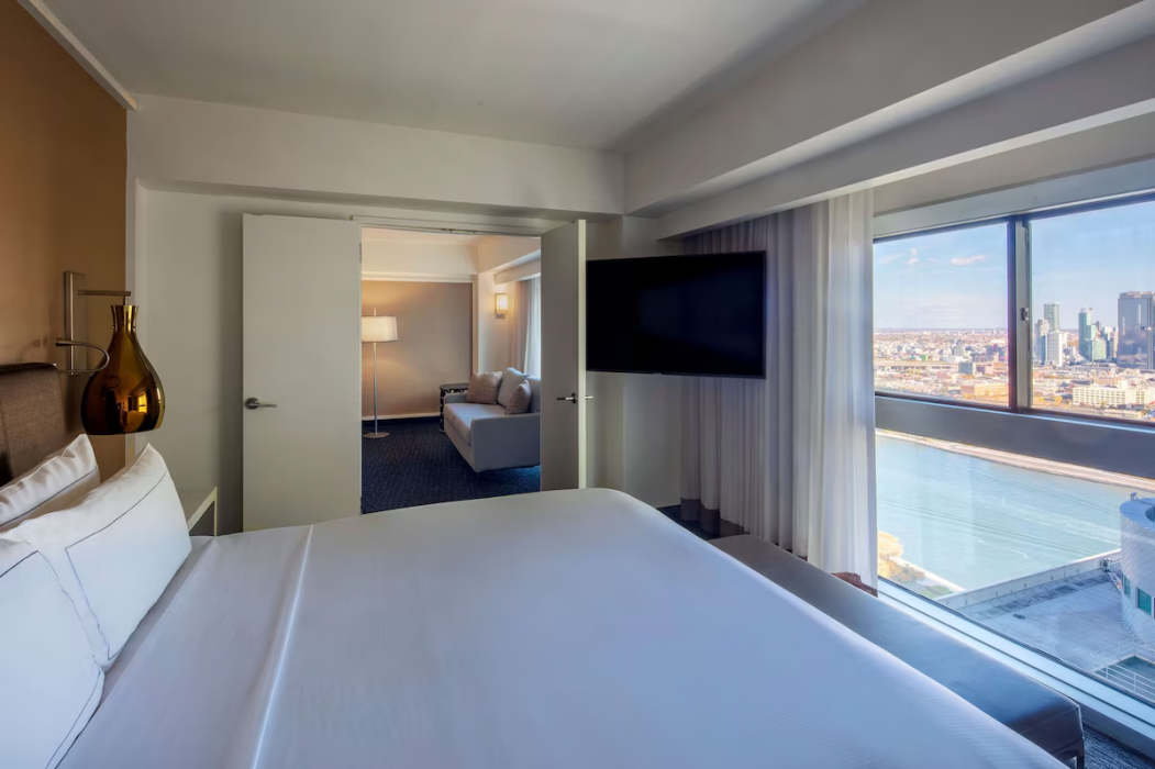 Millennium Hilton New York ONE UN Plaza 18/72