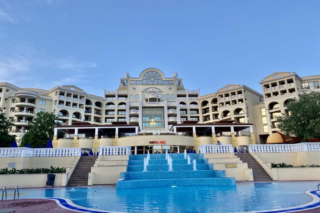Marina Royal Palace 1/96