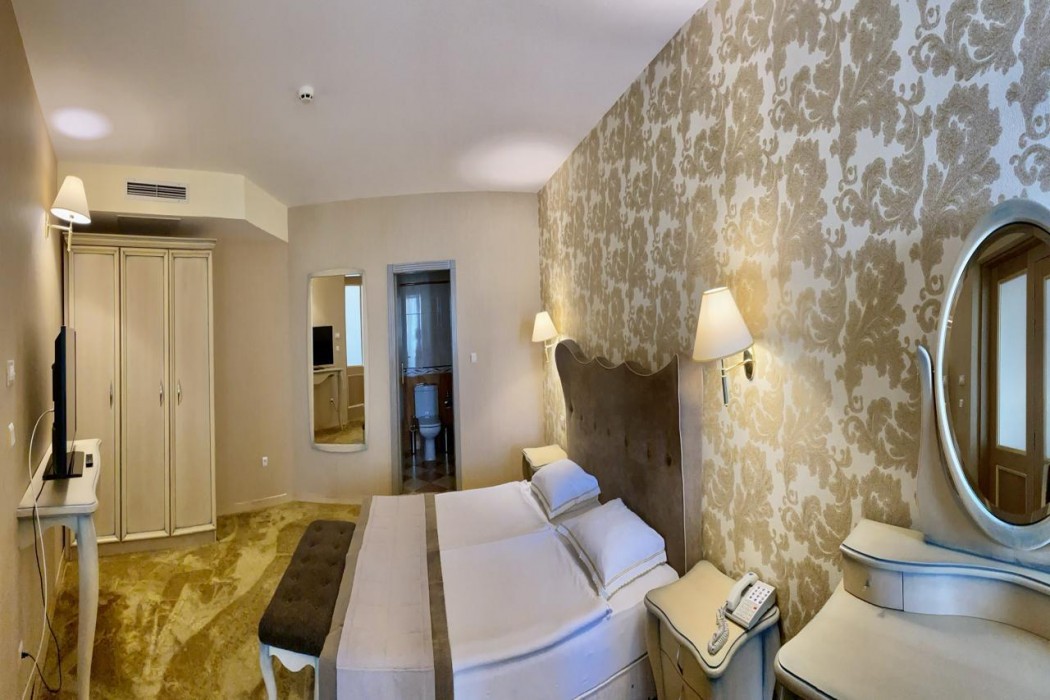 Marina Royal Palace 38/96