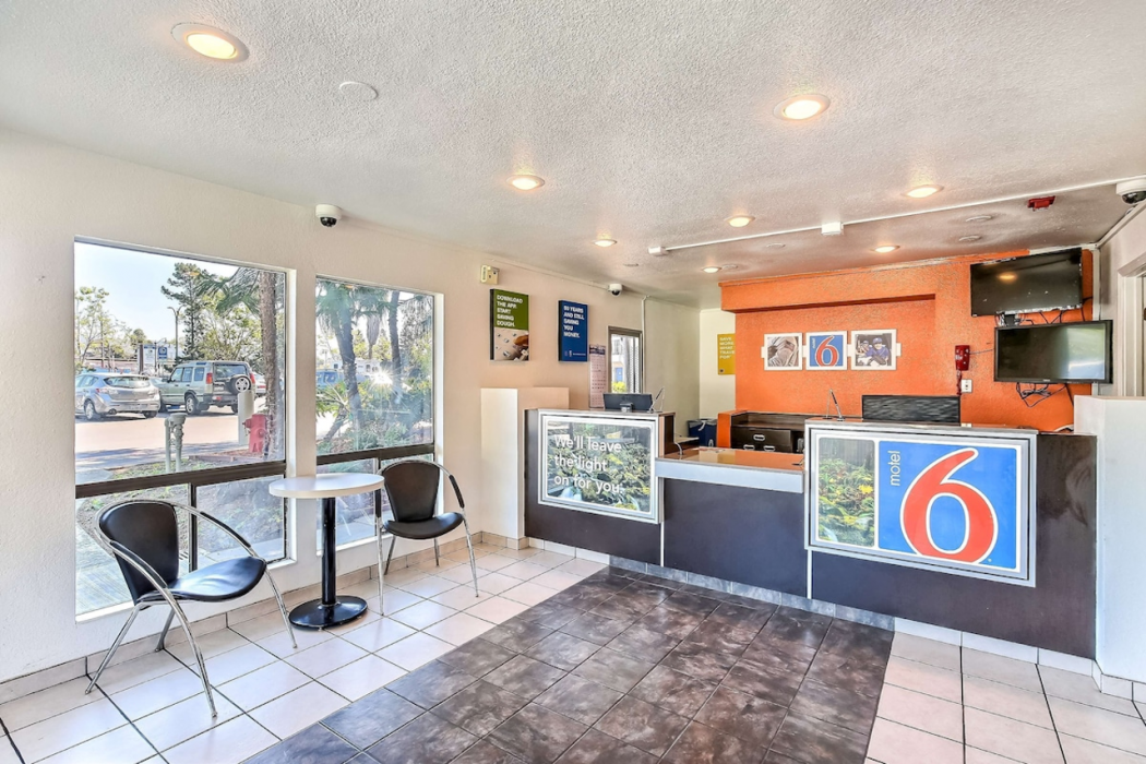 Motel6 Oakland, CA - Embarcadero 7/48