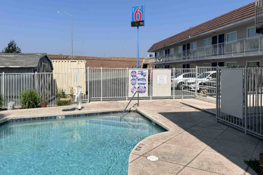 Motel6 Ontario, CA - Airport 39/61