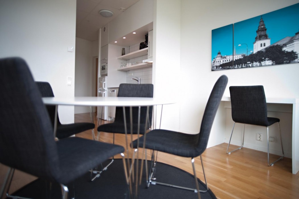 Sky Hotel Apartments Tornet 8/18