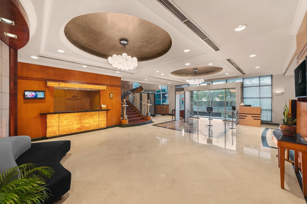 Lobby at The Linden Suites, PASIG