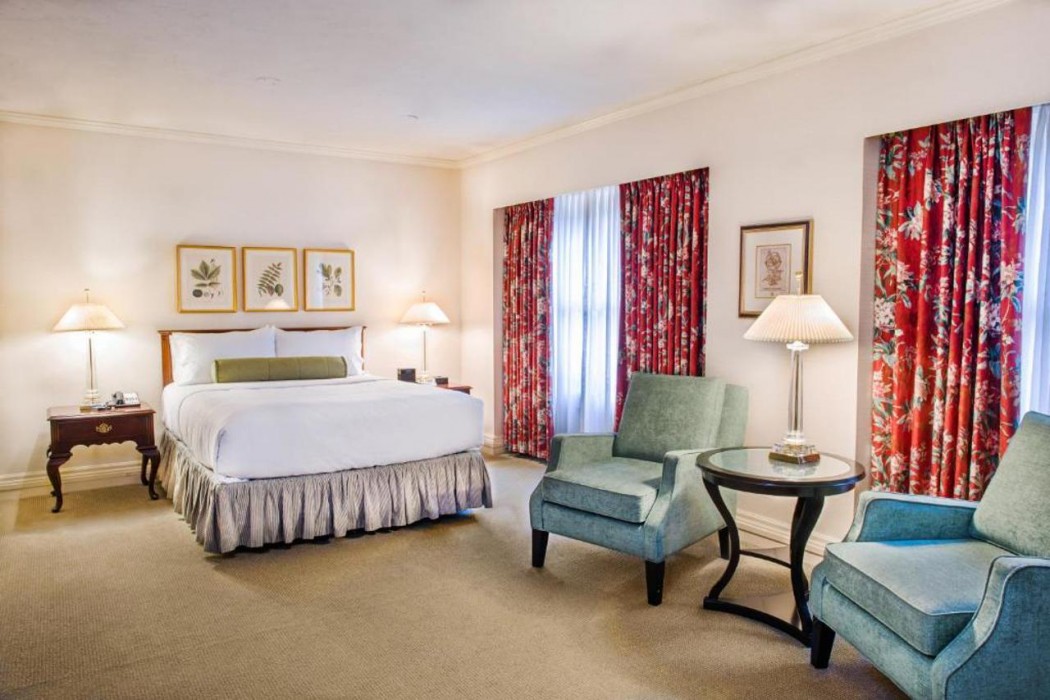 Mayflower Park Hotel 10/19