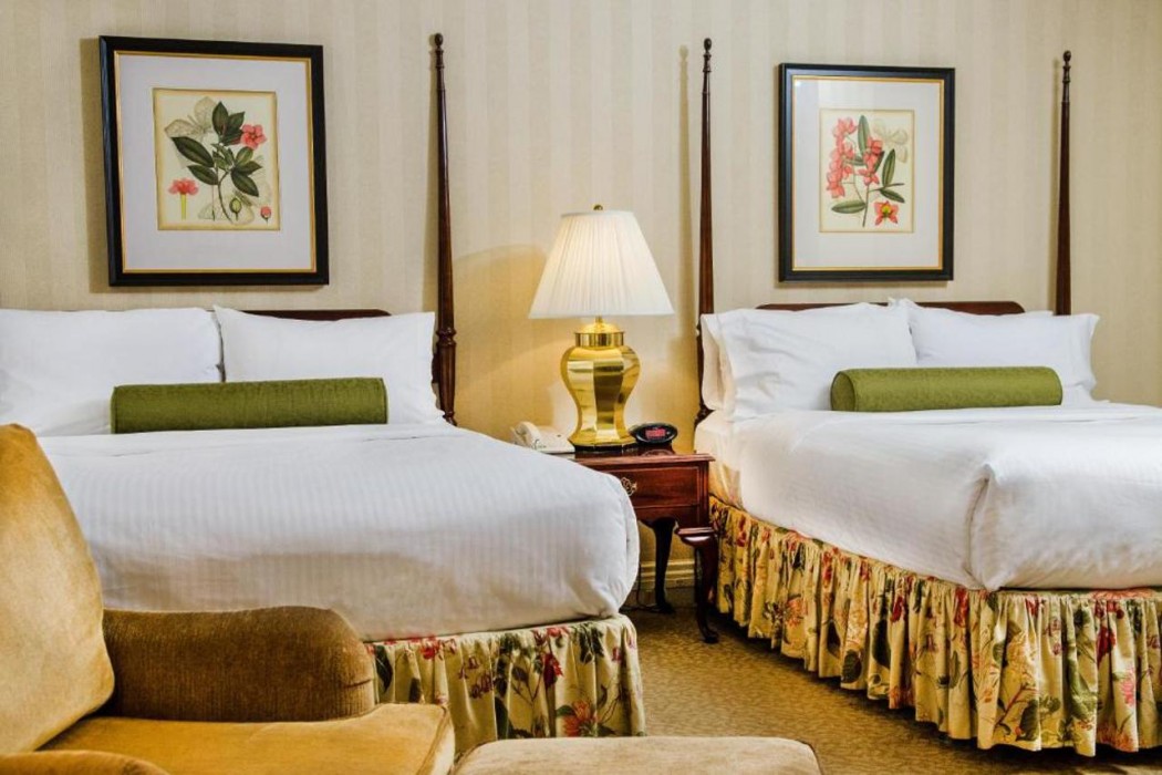 Mayflower Park Hotel 17/19