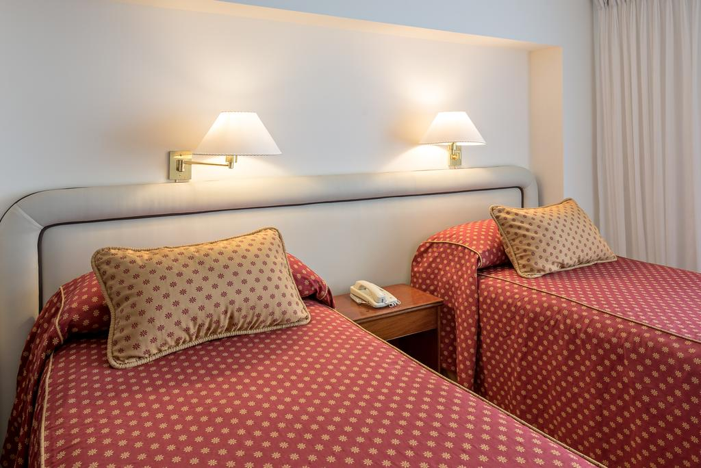 Hotel Iruna 20/72