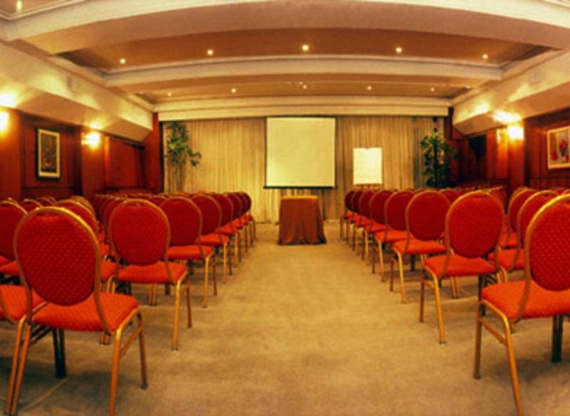 Hotel Iruna 41/72