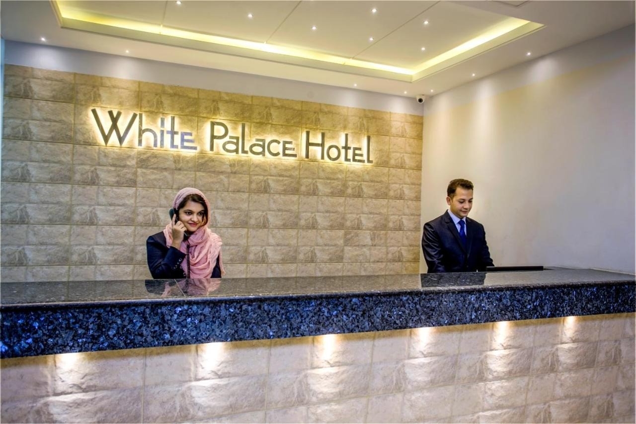 White Palace Hotel 38/61