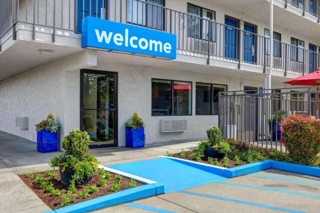 Motel6 Kirkland, WA - North Kirkland 4/58