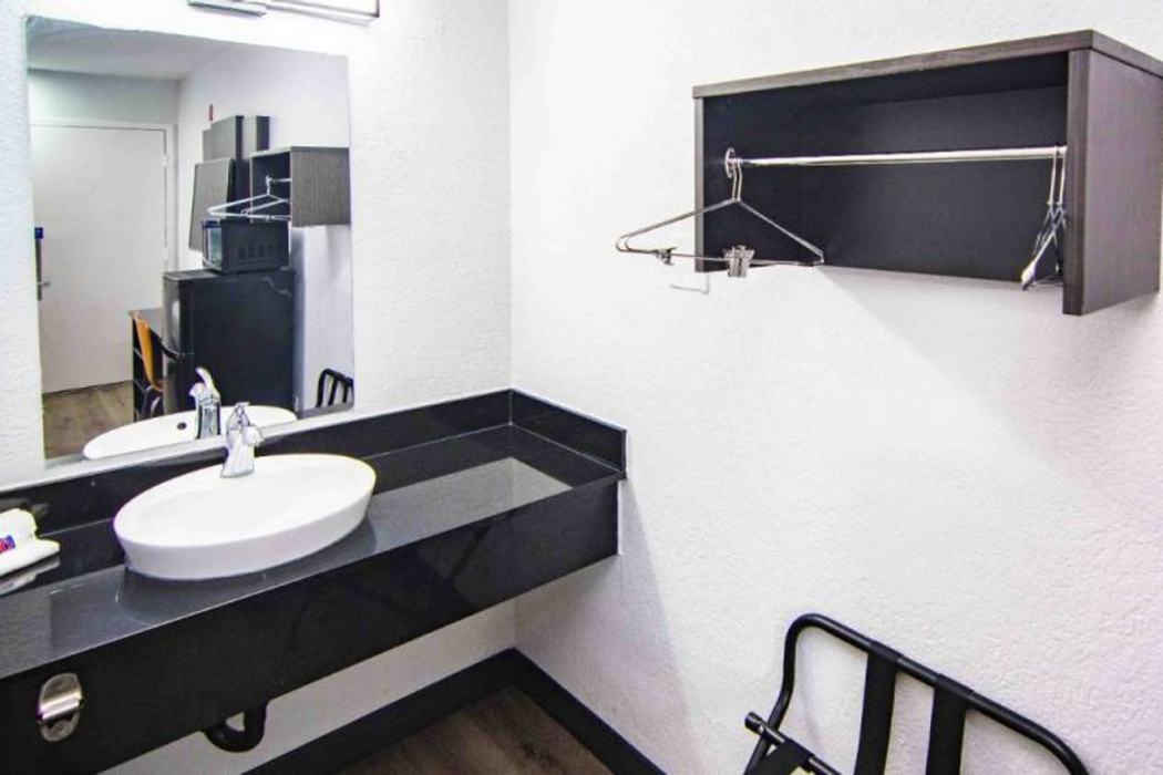 Motel6 Kissimmee, FL - Orlando 23/64