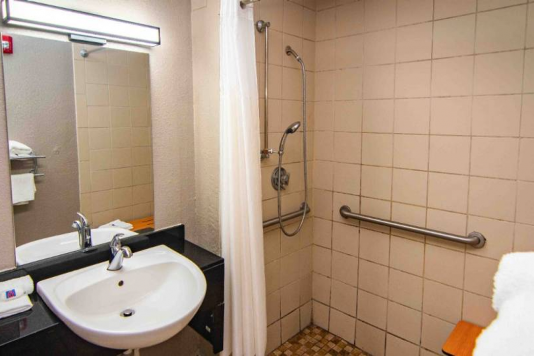 Motel6 Kissimmee, FL - Orlando 24/64