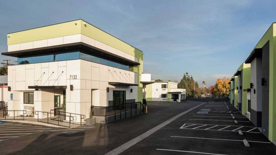 Motel6 Canoga Park, CA 4/32