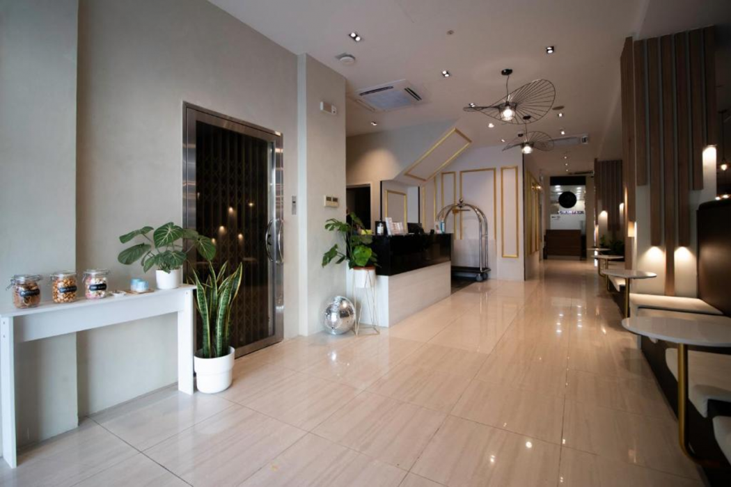 Victoria Hotel, a NuVe Group Collection 2/8