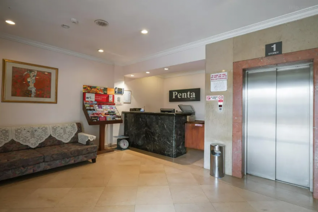 Penta Hotel 9/55