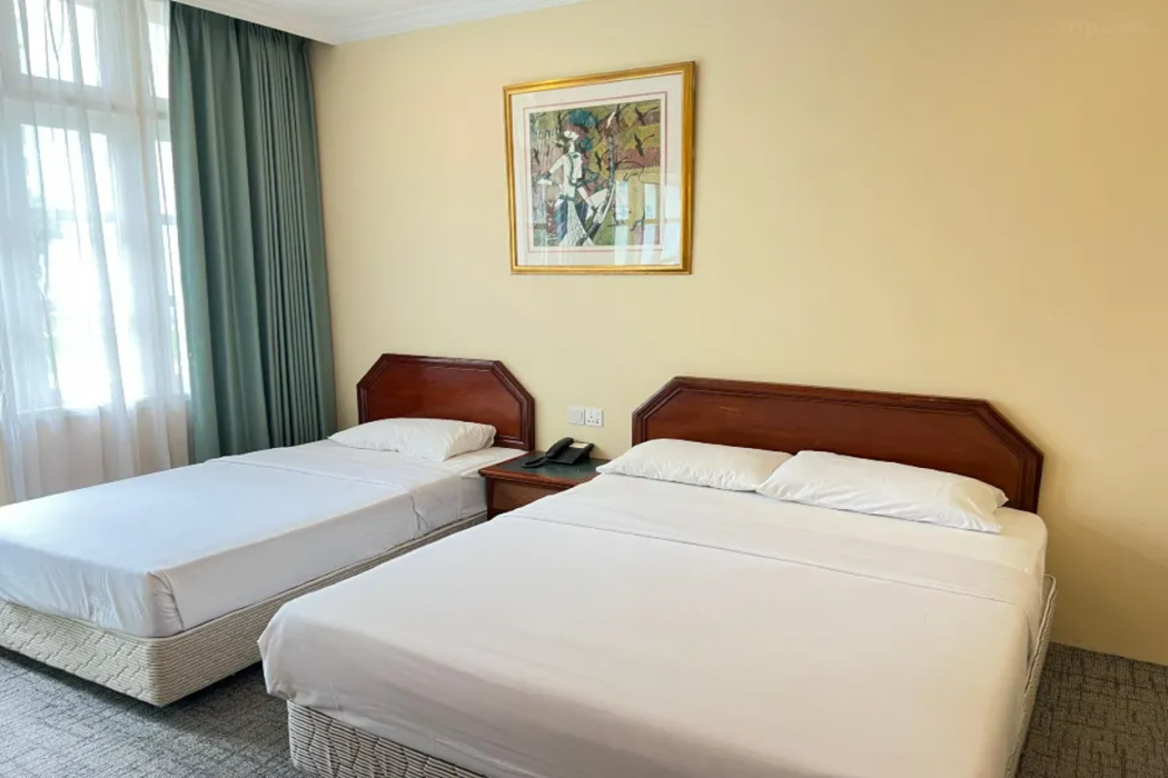 Penta Hotel 25/55
